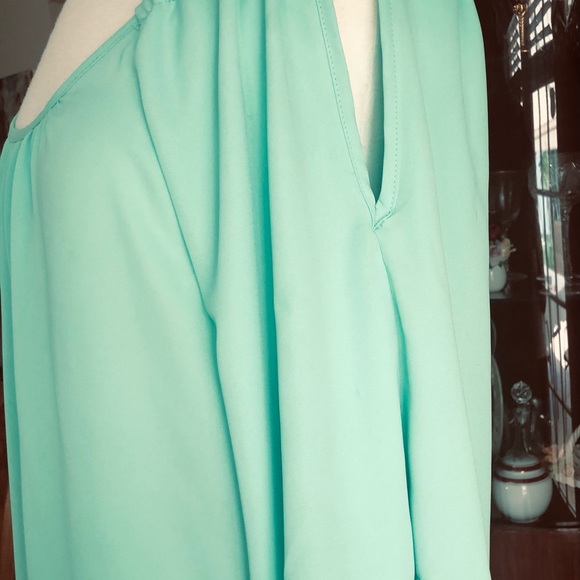 Vijo Couture top - Picture 2 of 5